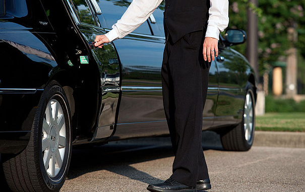 Fun Tyme Limousine Service St. Louis MO